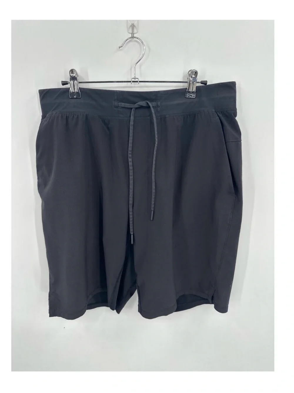 Lululemon T.H.E. Short 9